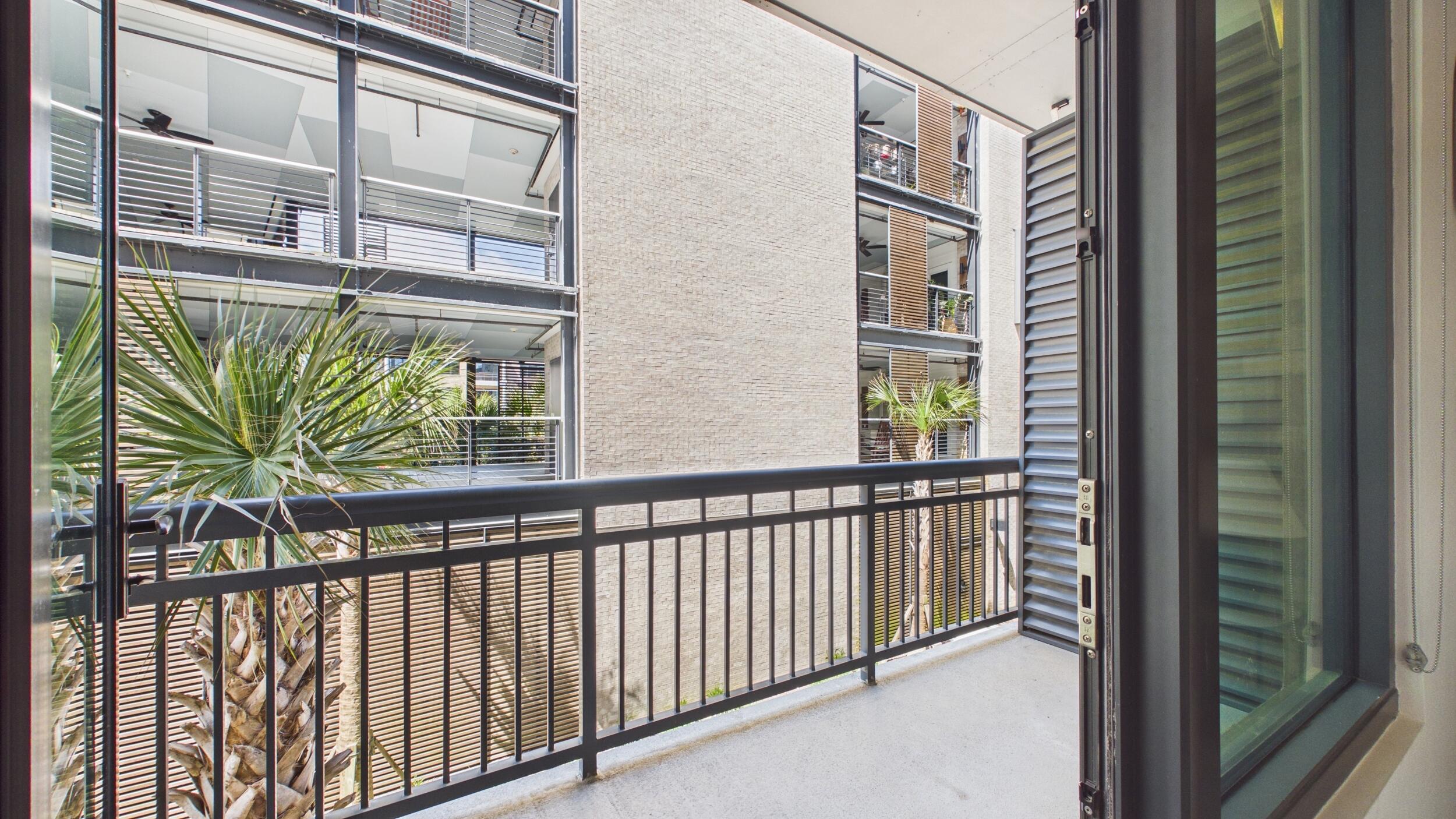 5 Gadsdenboro Street Apt 212