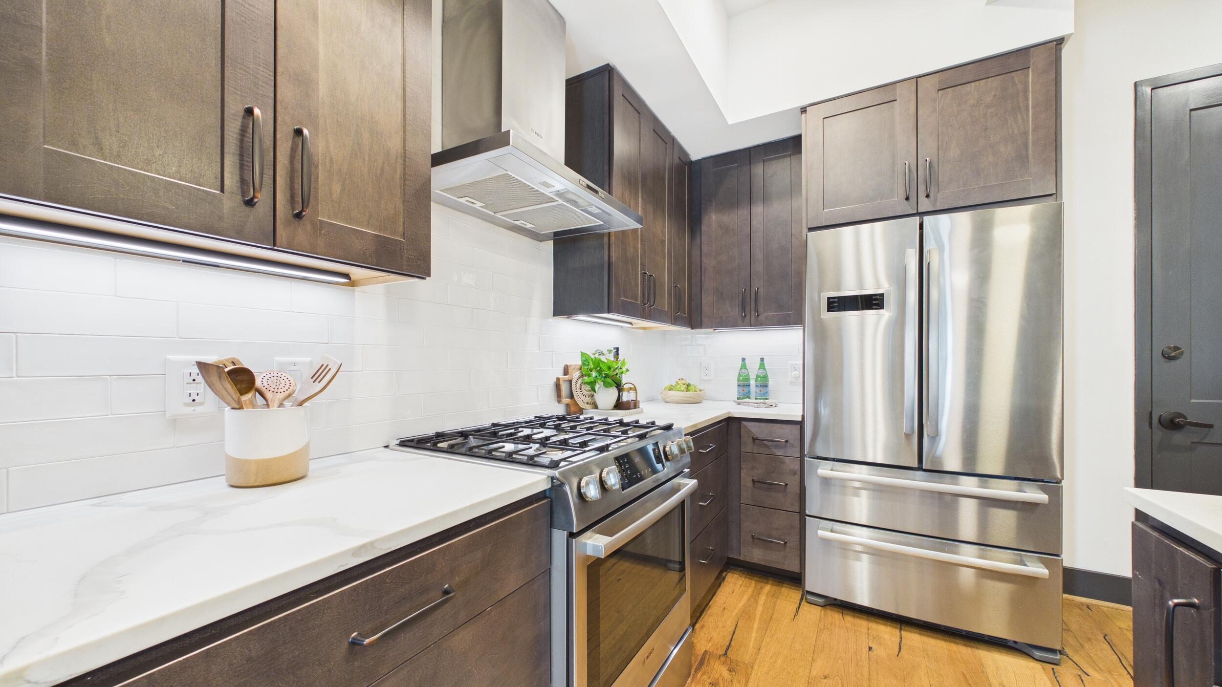 5 Gadsdenboro Street Apt 212