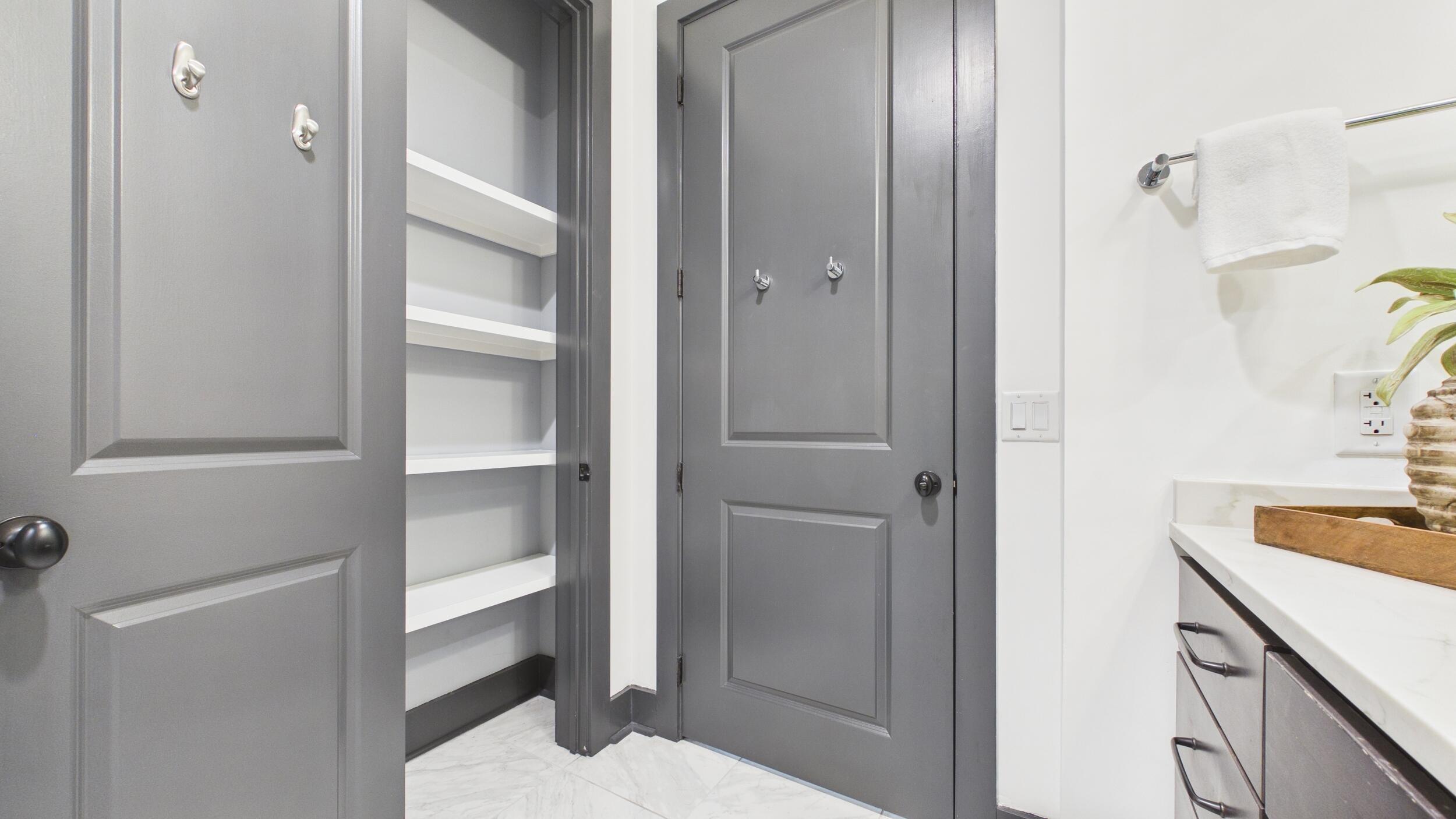 5 Gadsdenboro Street Apt 212