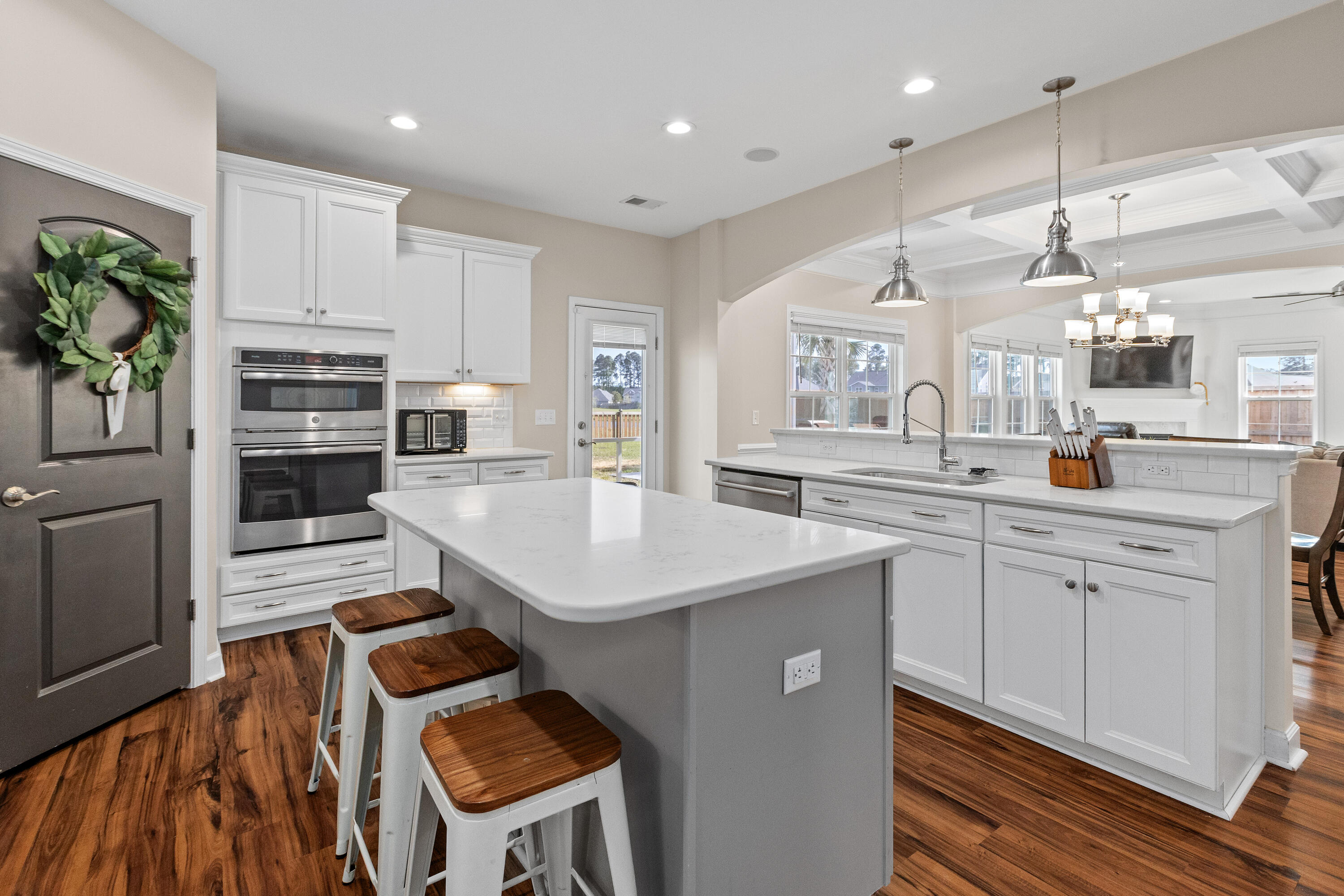 114 Rouen Lane