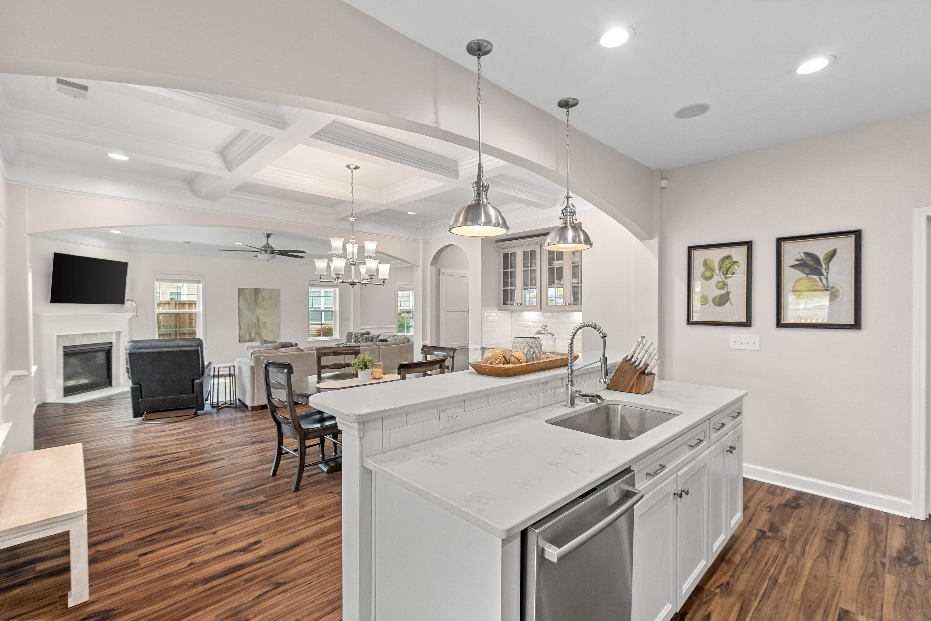 114 Rouen Lane