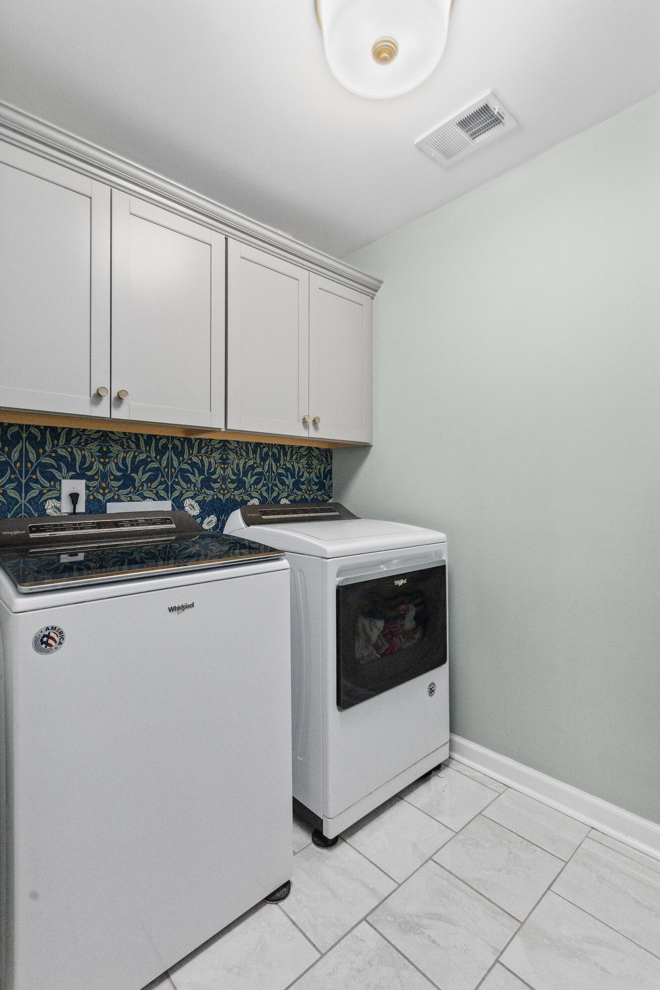 114 Rouen Lane