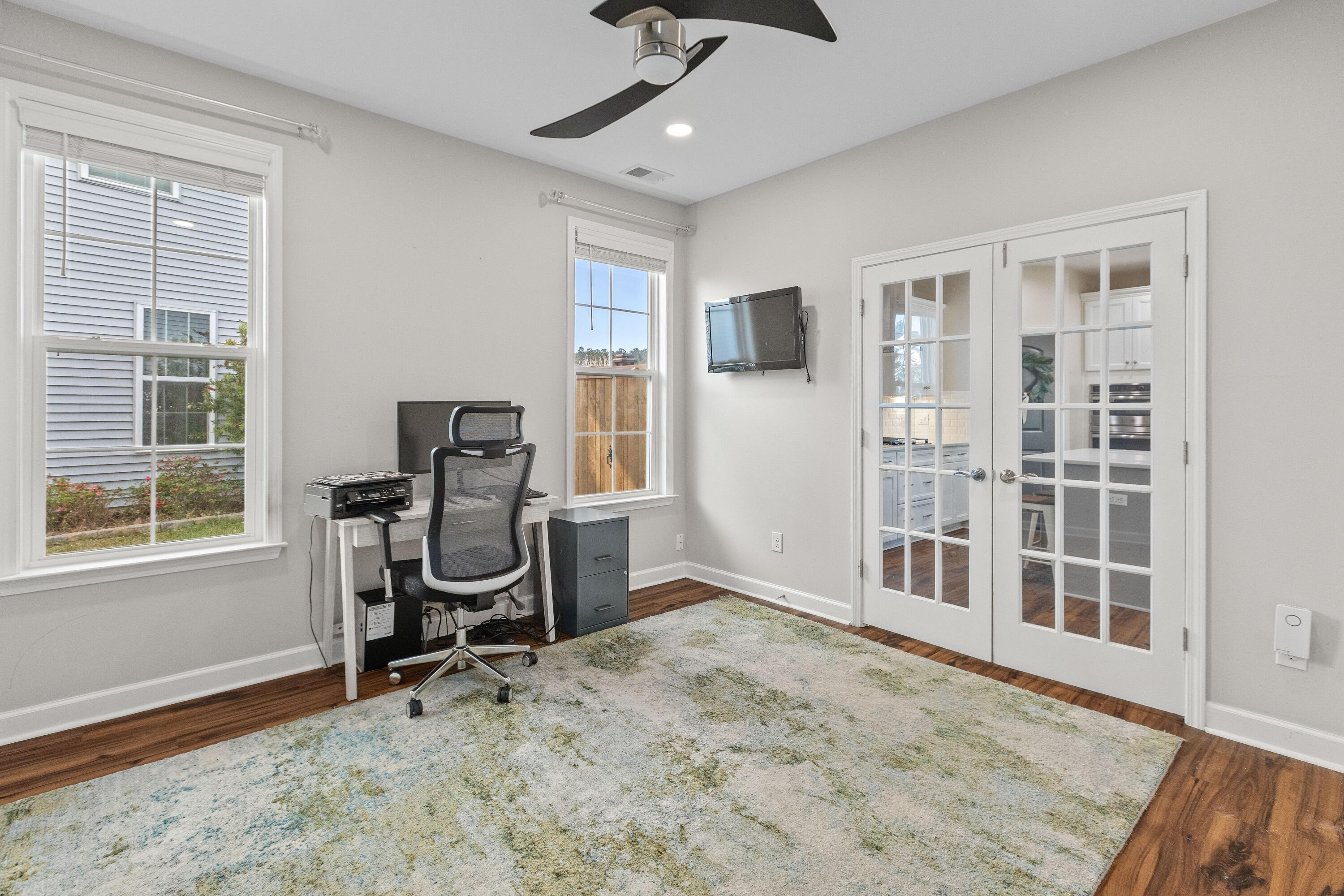 114 Rouen Lane
