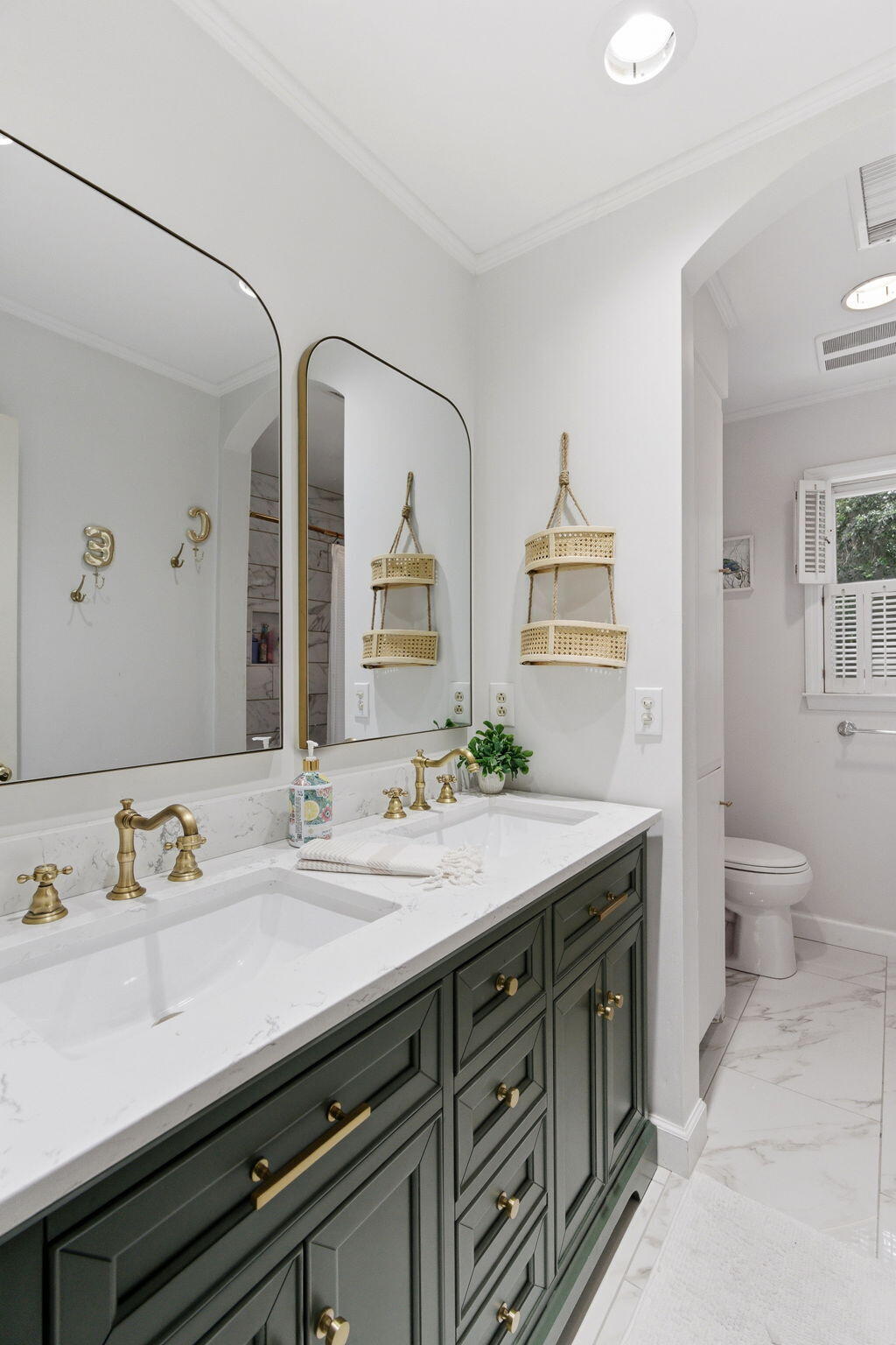 972 Equestrian Drive