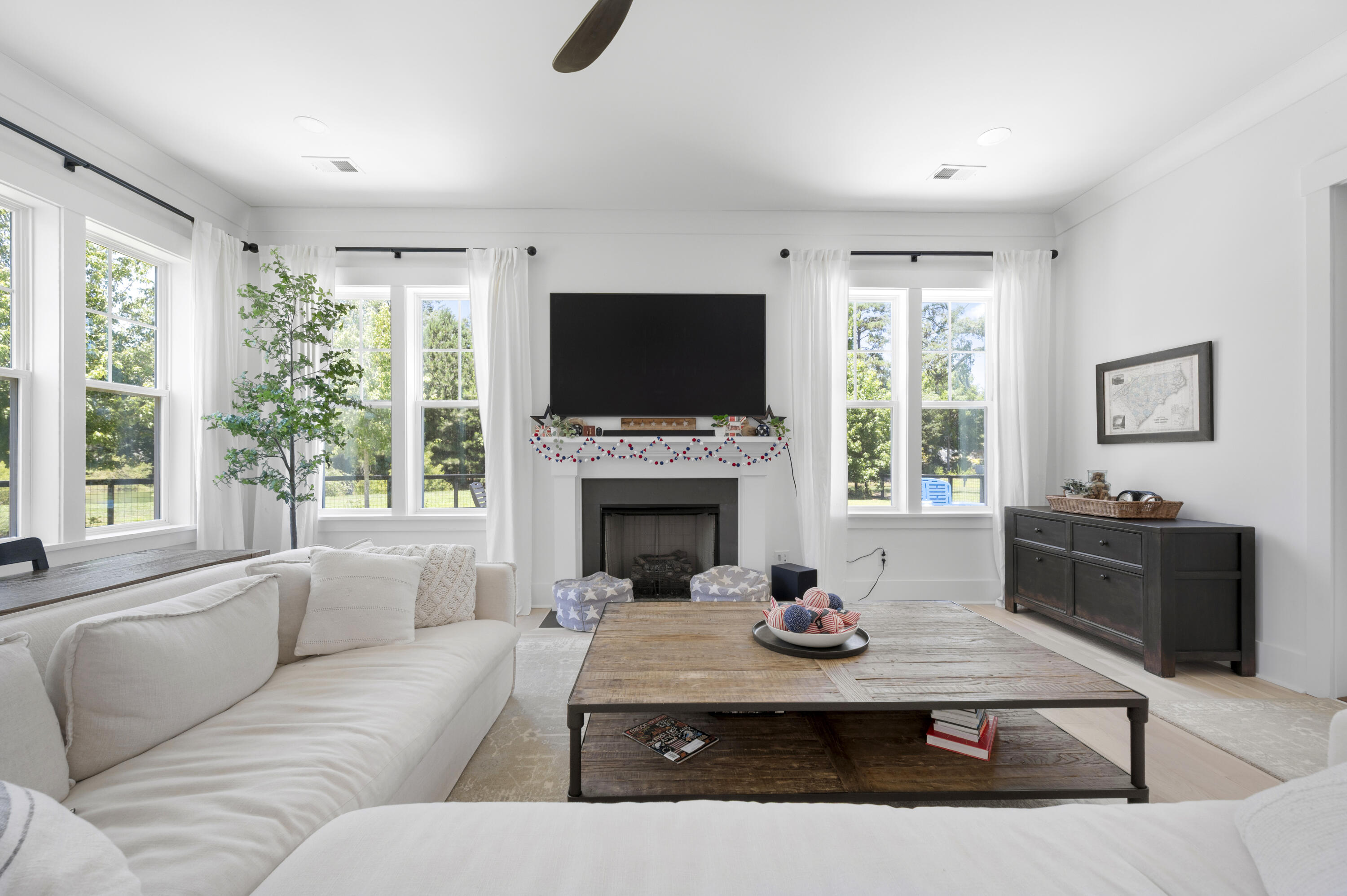 2704 Battle Trail Drive