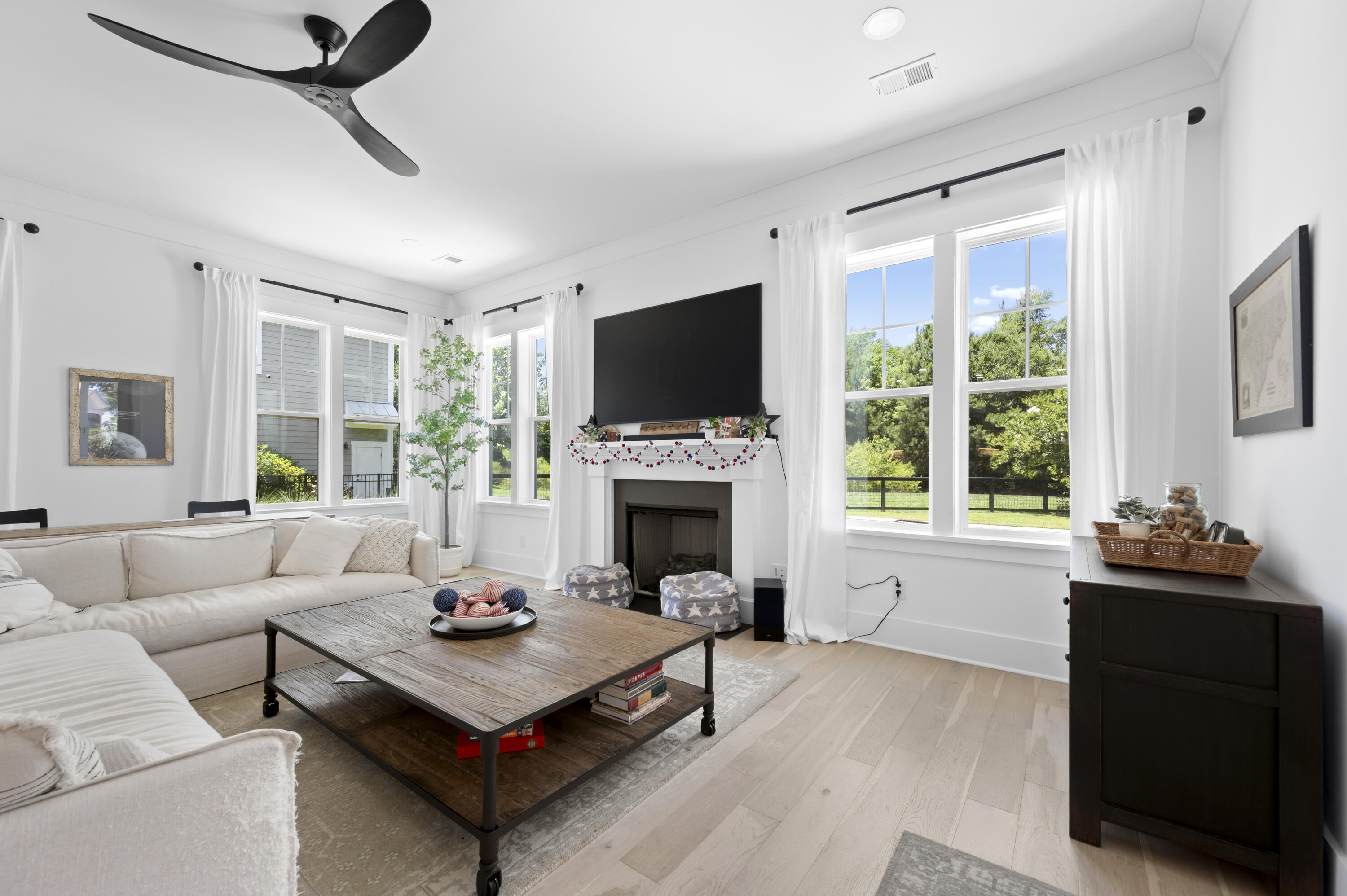 2704 Battle Trail Drive