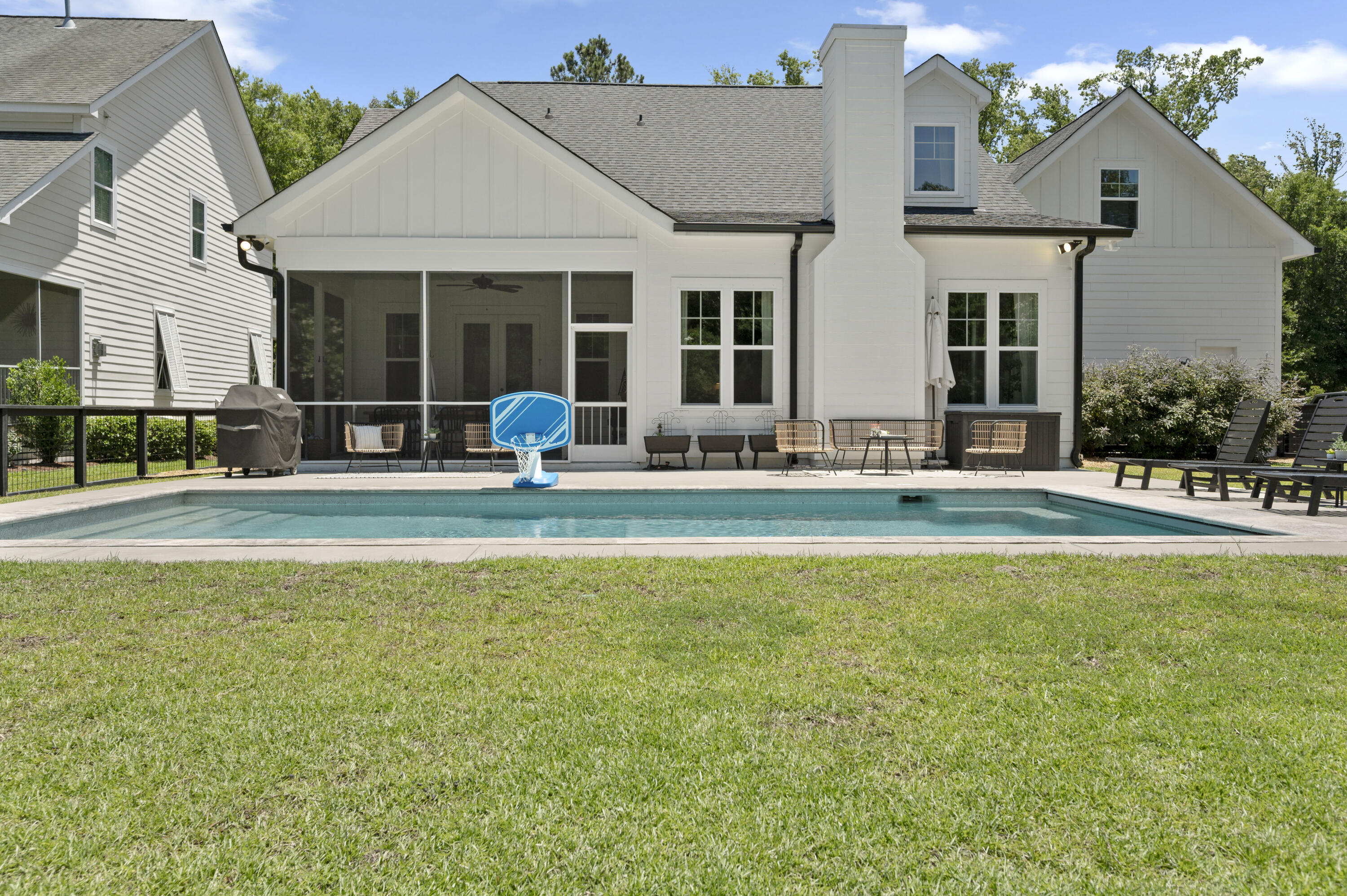 2704 Battle Trail Drive