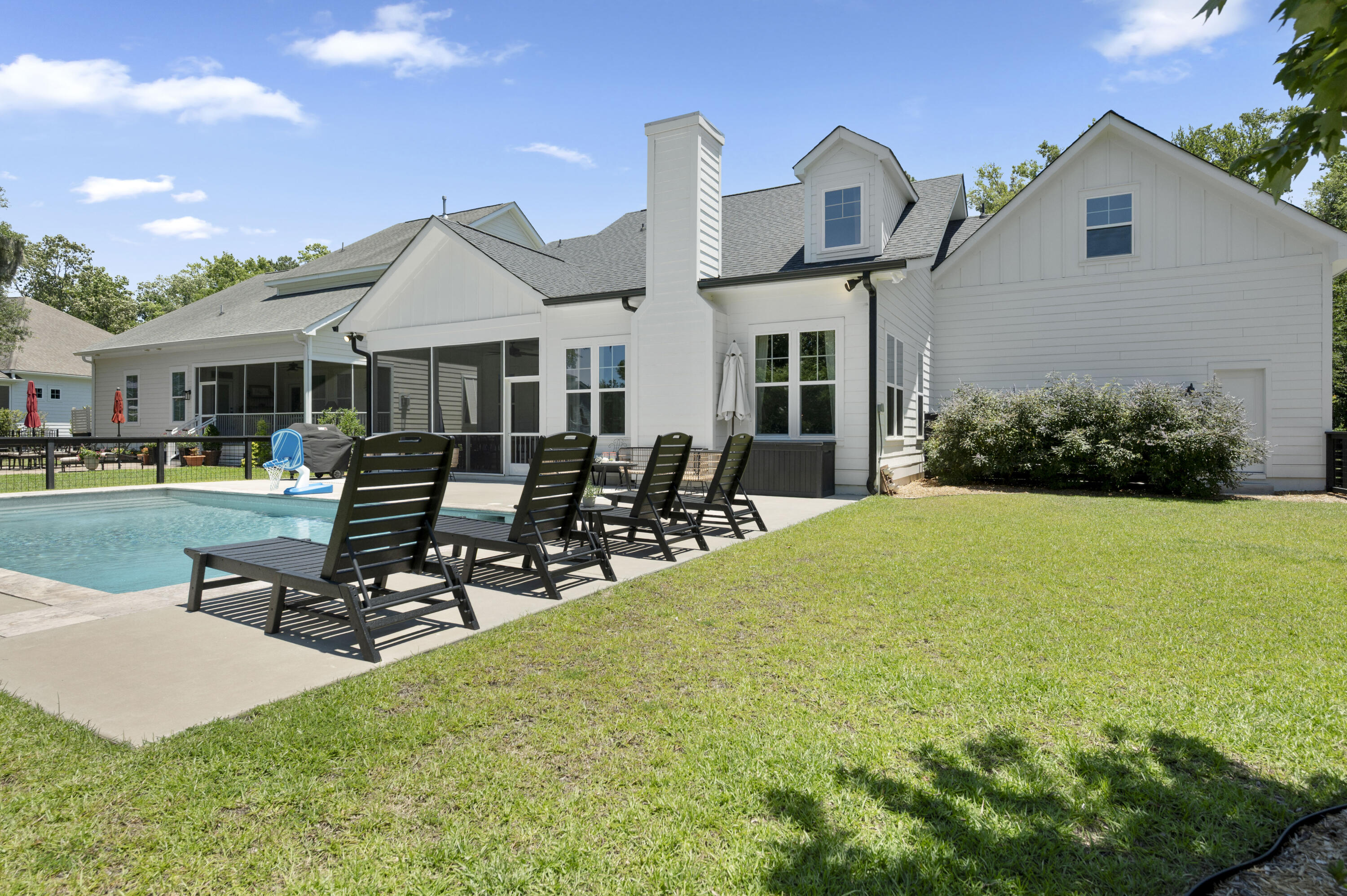2704 Battle Trail Drive