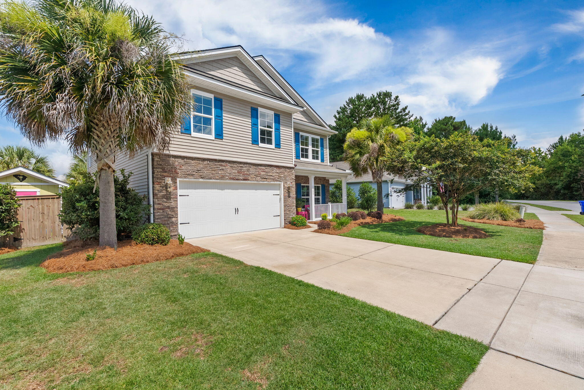 1551 Chastain Road