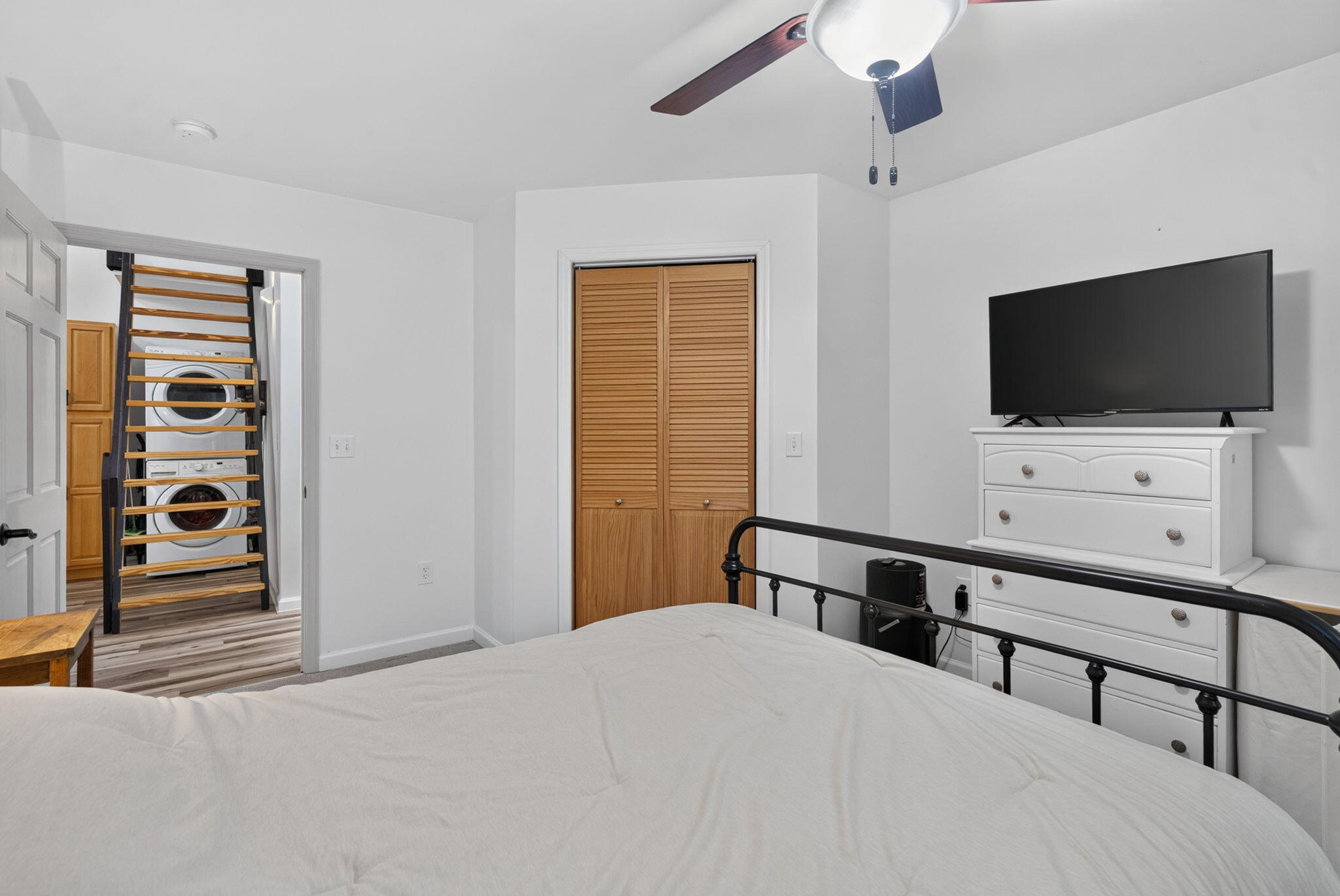 407 Huntington Road