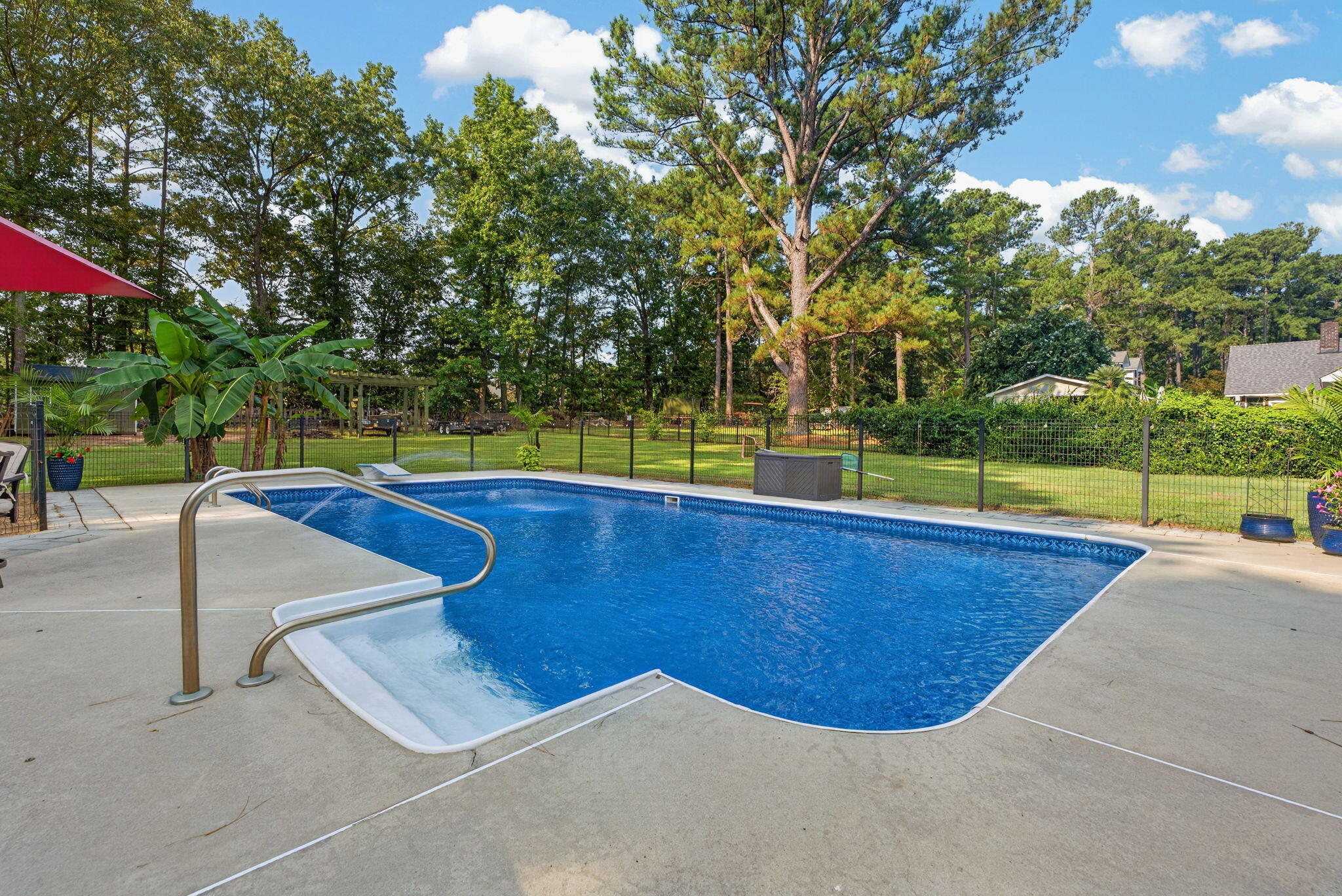 407 Huntington Road