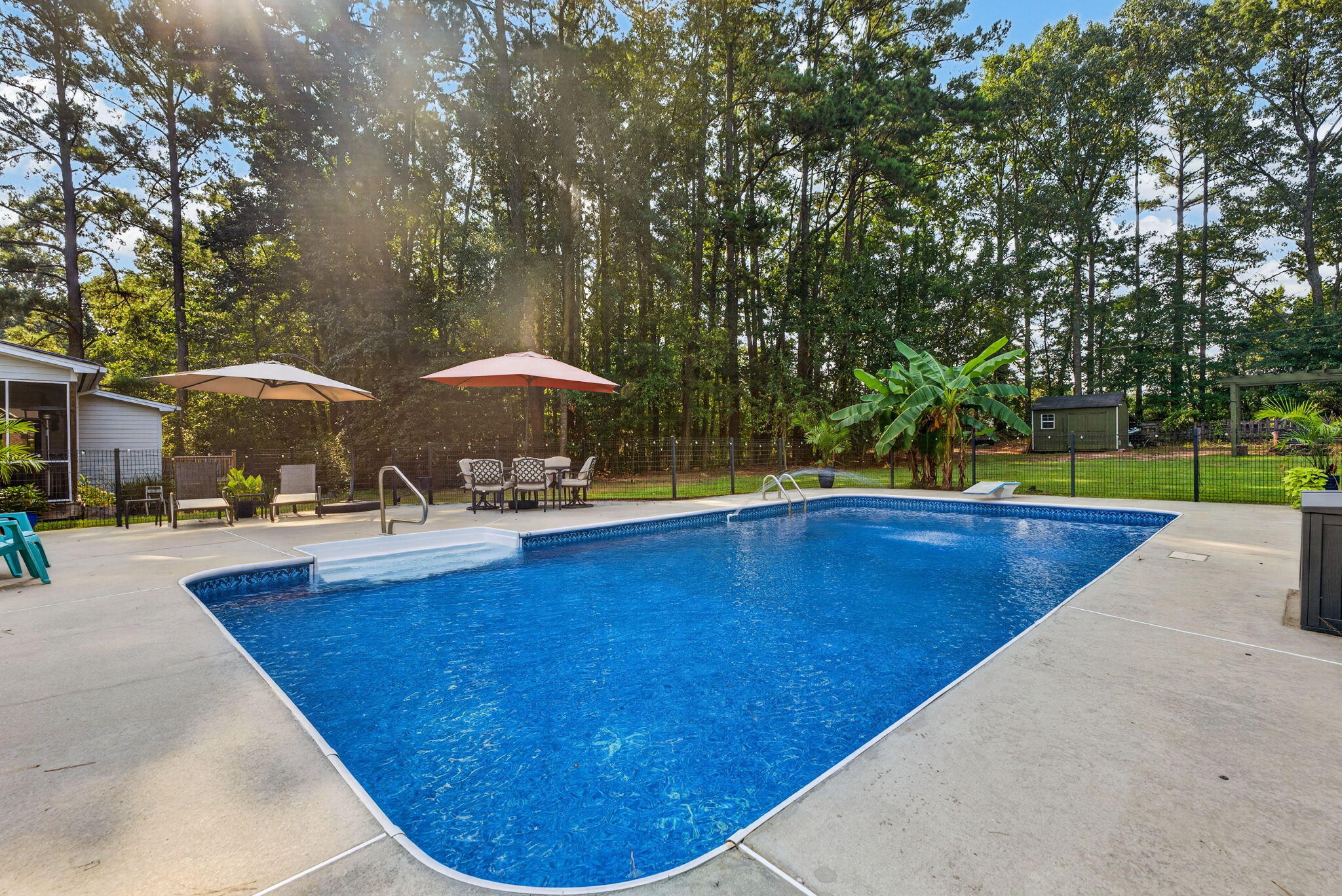 407 Huntington Road