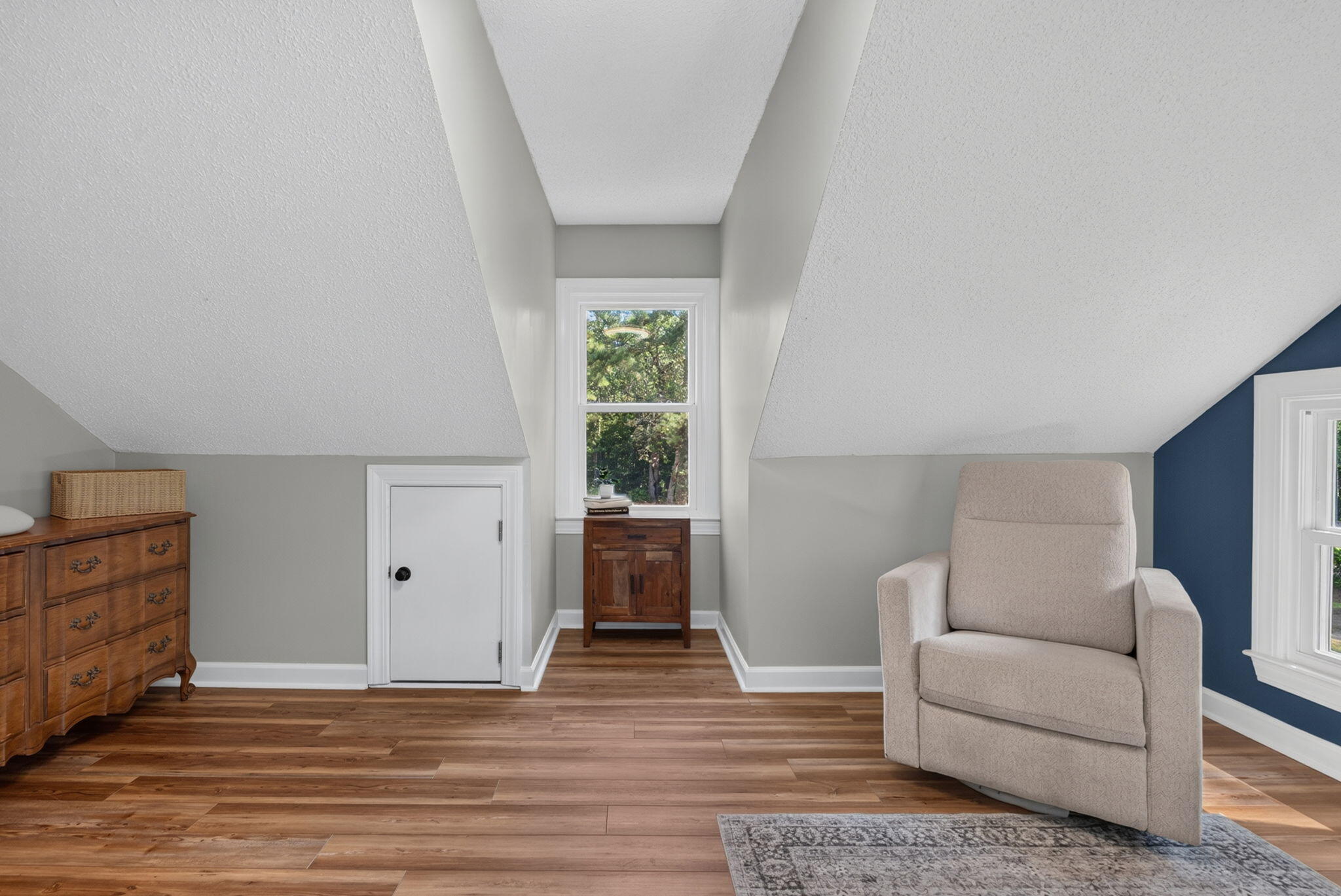 407 Huntington Road