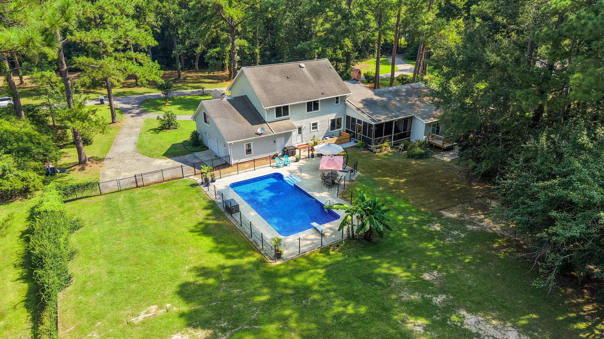 407 Huntington Road