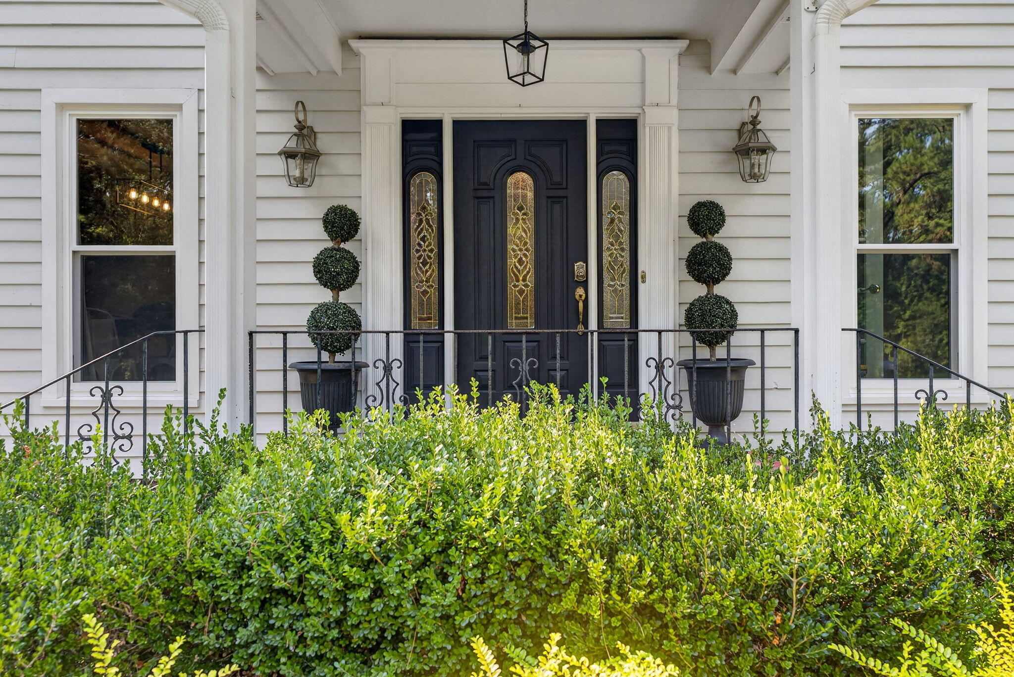 407 Huntington Road