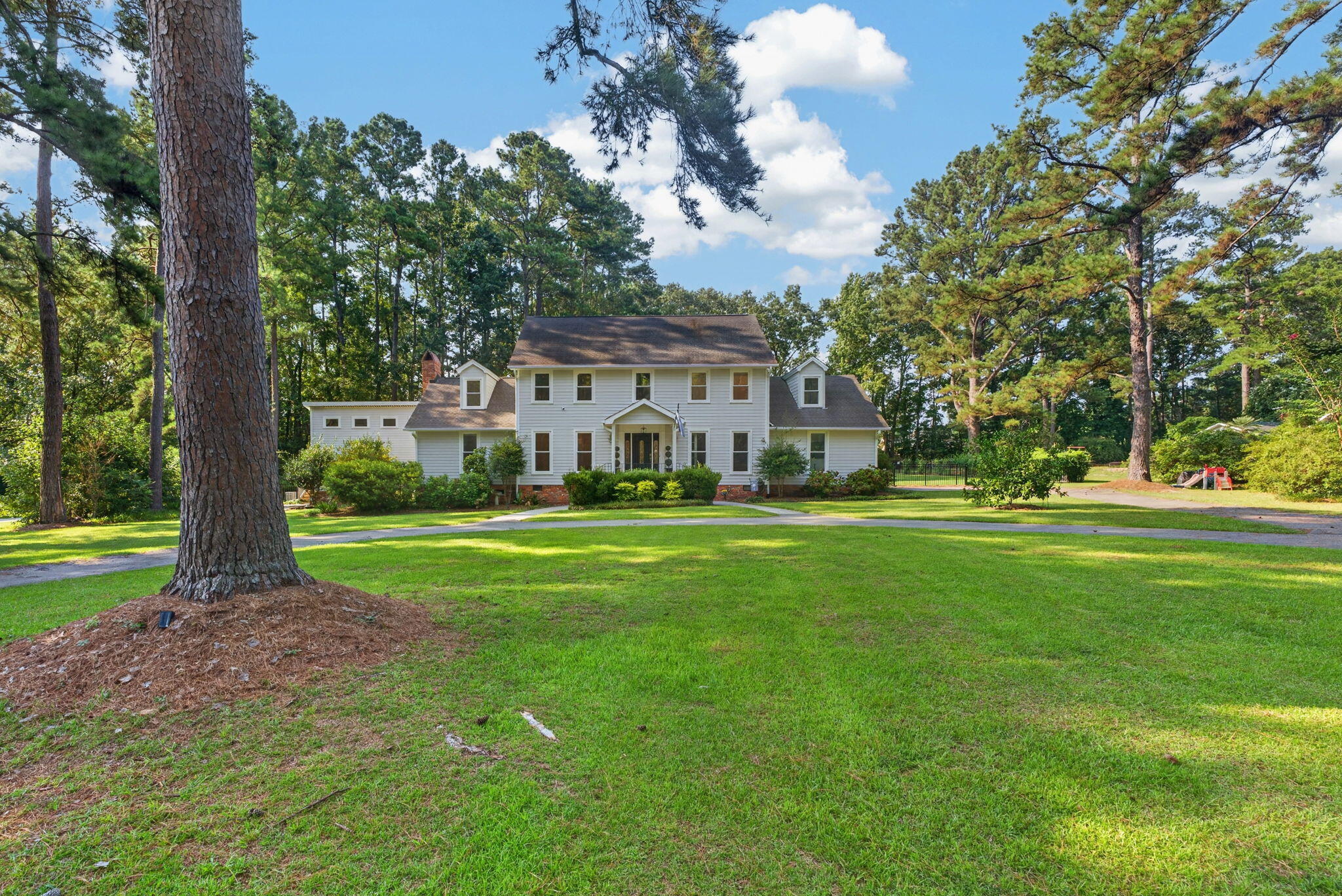 407 Huntington Road