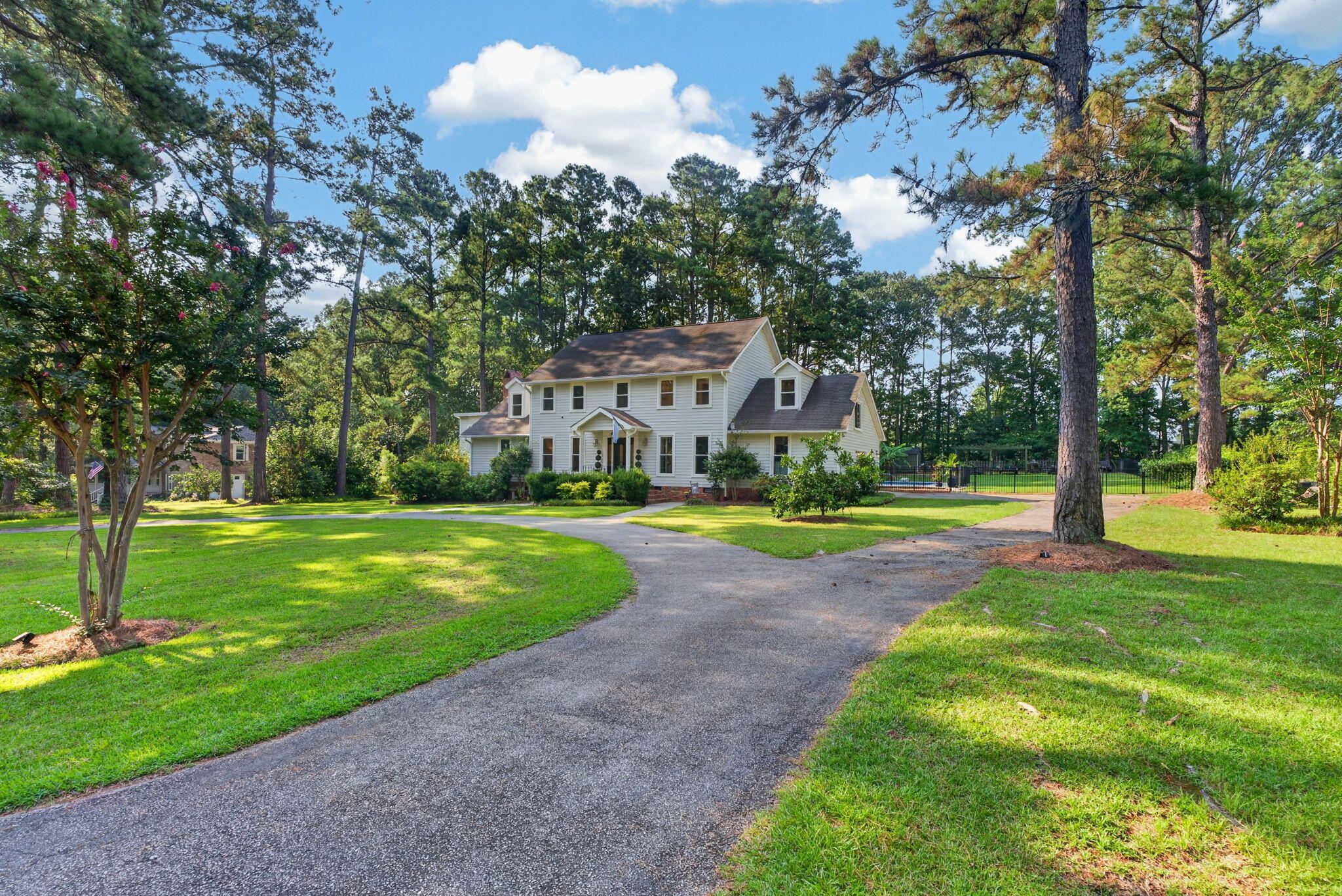 407 Huntington Road