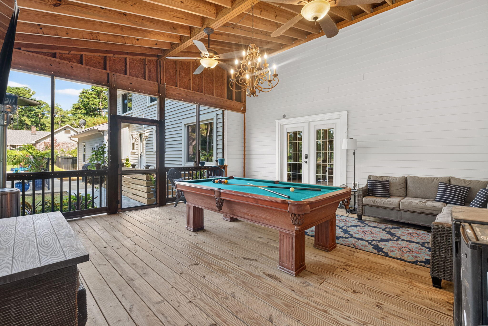 407 Huntington Road