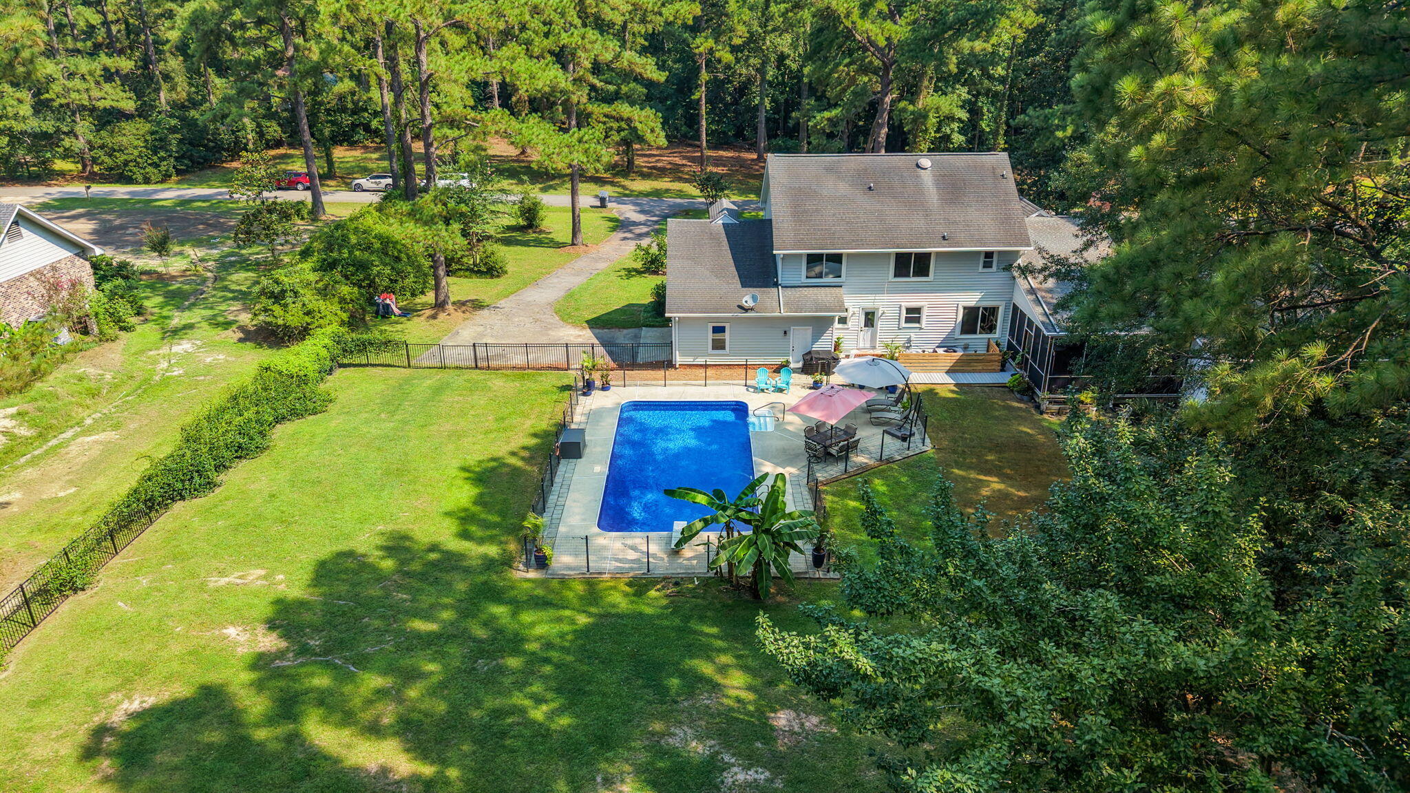 407 Huntington Road