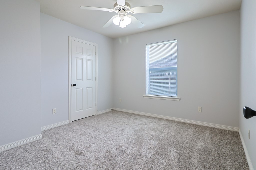 2915 Horseback Court