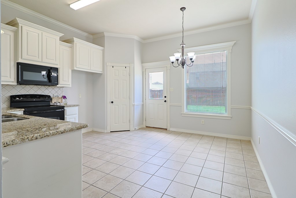 2915 Horseback Court