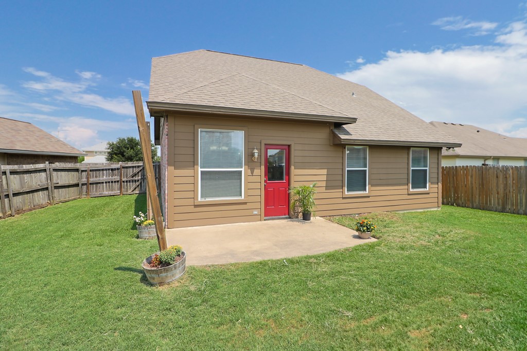 2915 Horseback Court