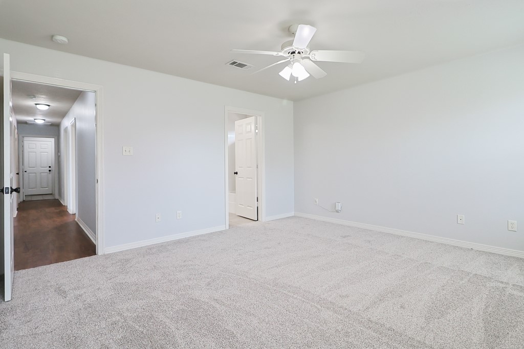 2915 Horseback Court