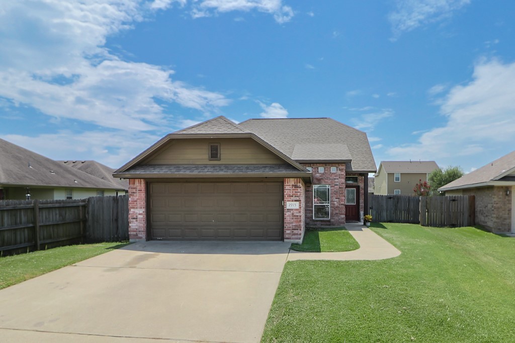 2915 Horseback Court