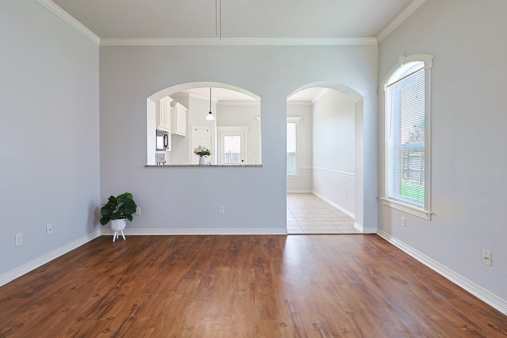 2915 Horseback Court