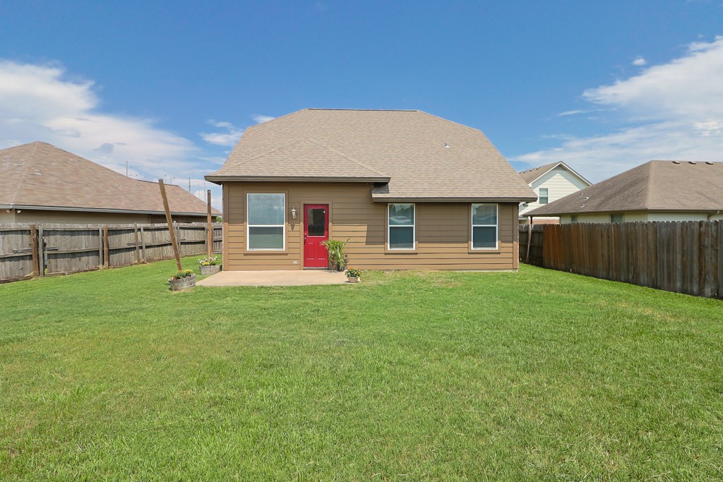 2915 Horseback Court