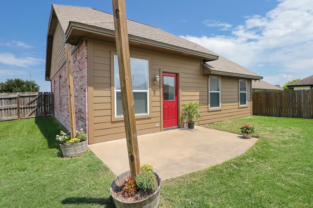 2915 Horseback Court