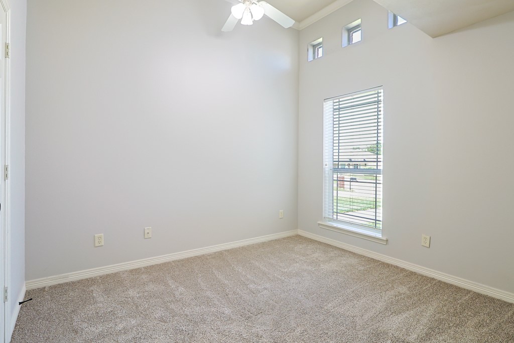 2915 Horseback Court