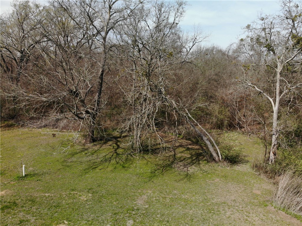 1001 Hunters Lane