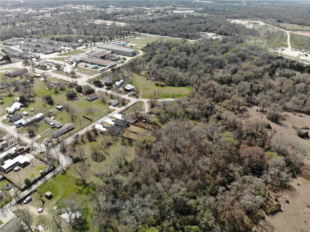 1001 Hunters Lane
