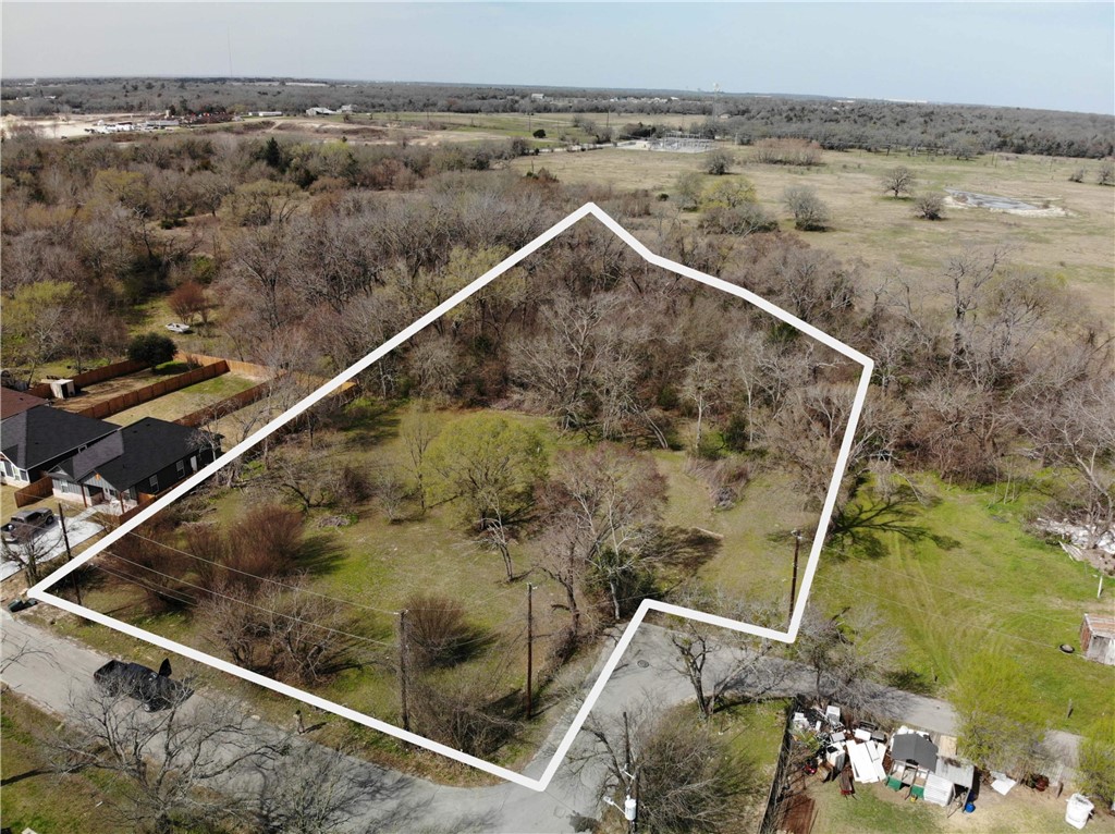 1001 Hunters Lane