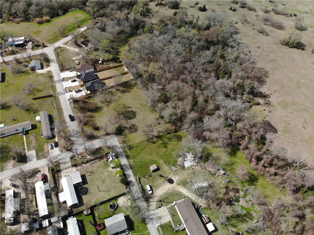 1001 Hunters Lane