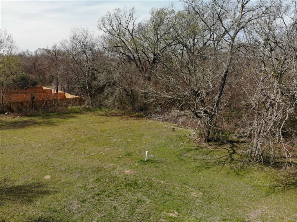 1001 Hunters Lane