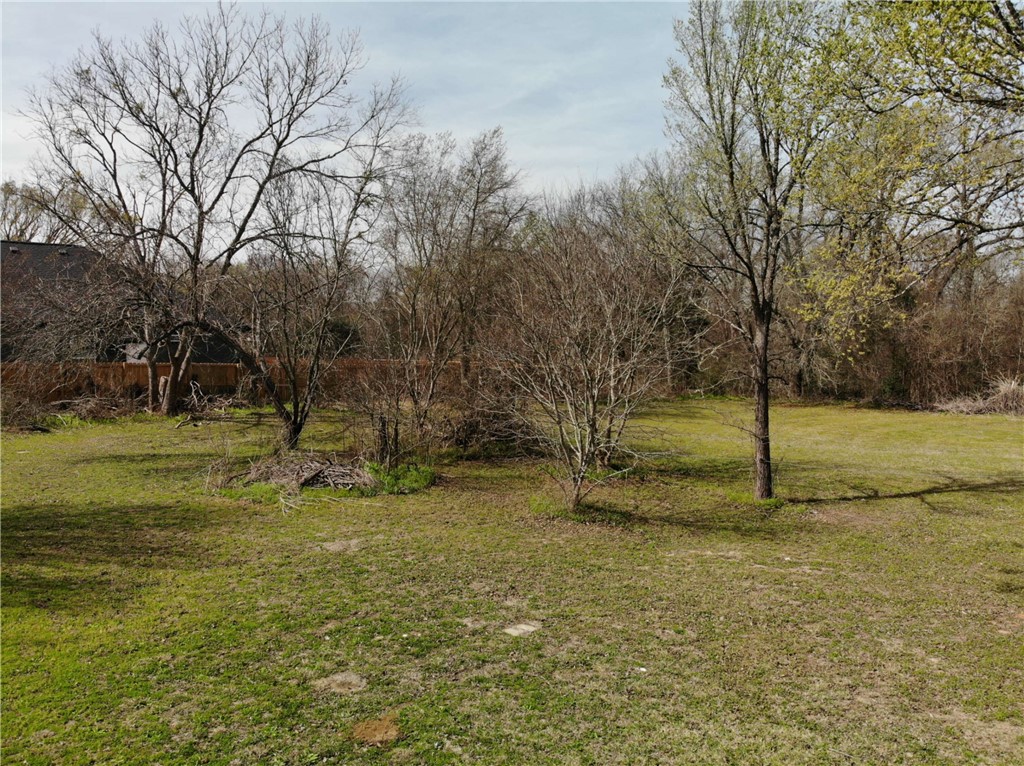1001 Hunters Lane