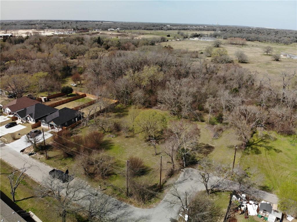 1001 Hunters Lane