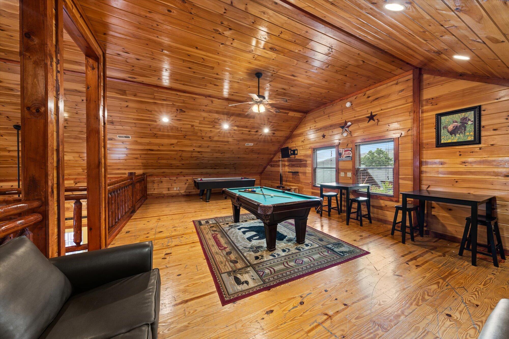 953 Black Bear Cub Way