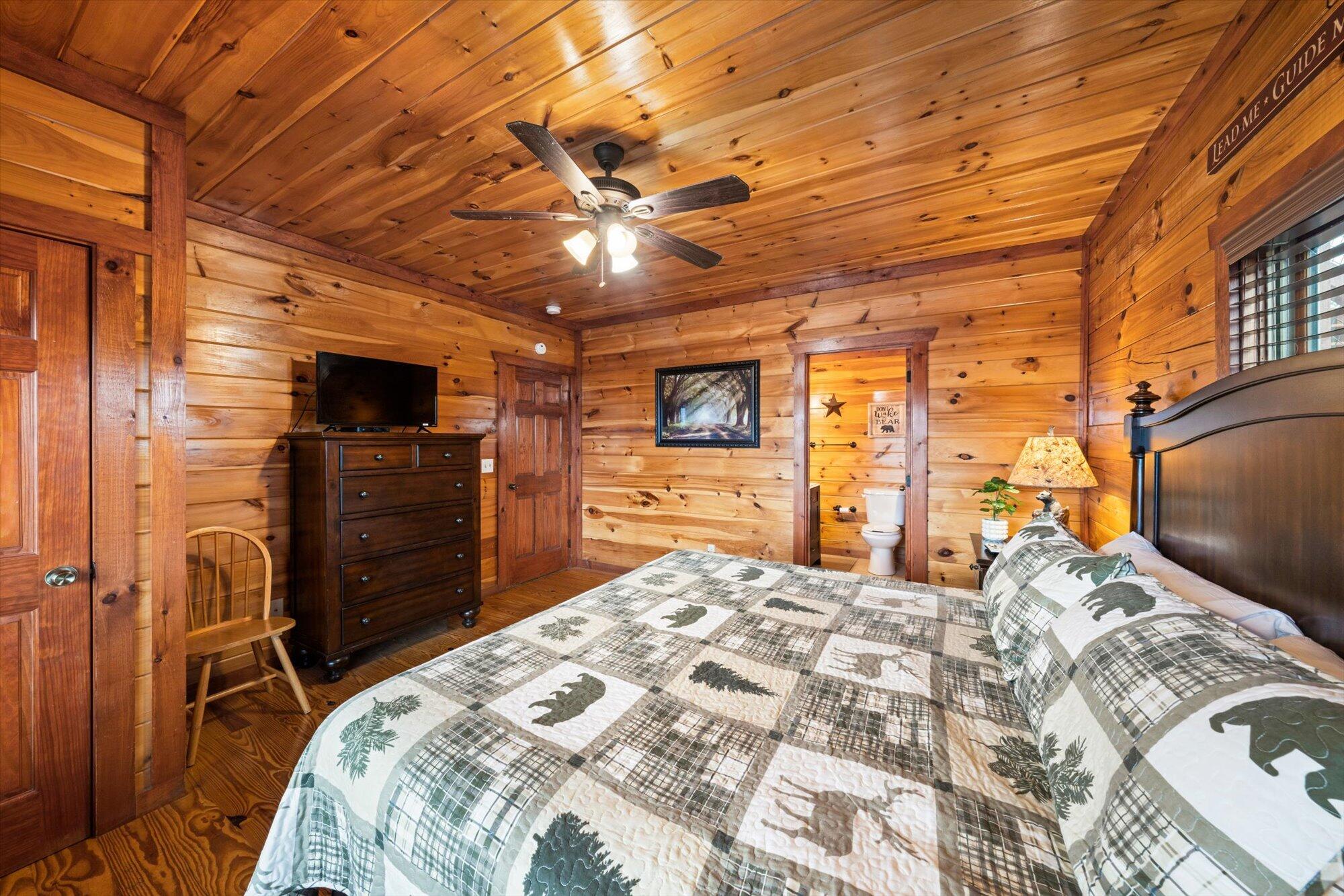 953 Black Bear Cub Way