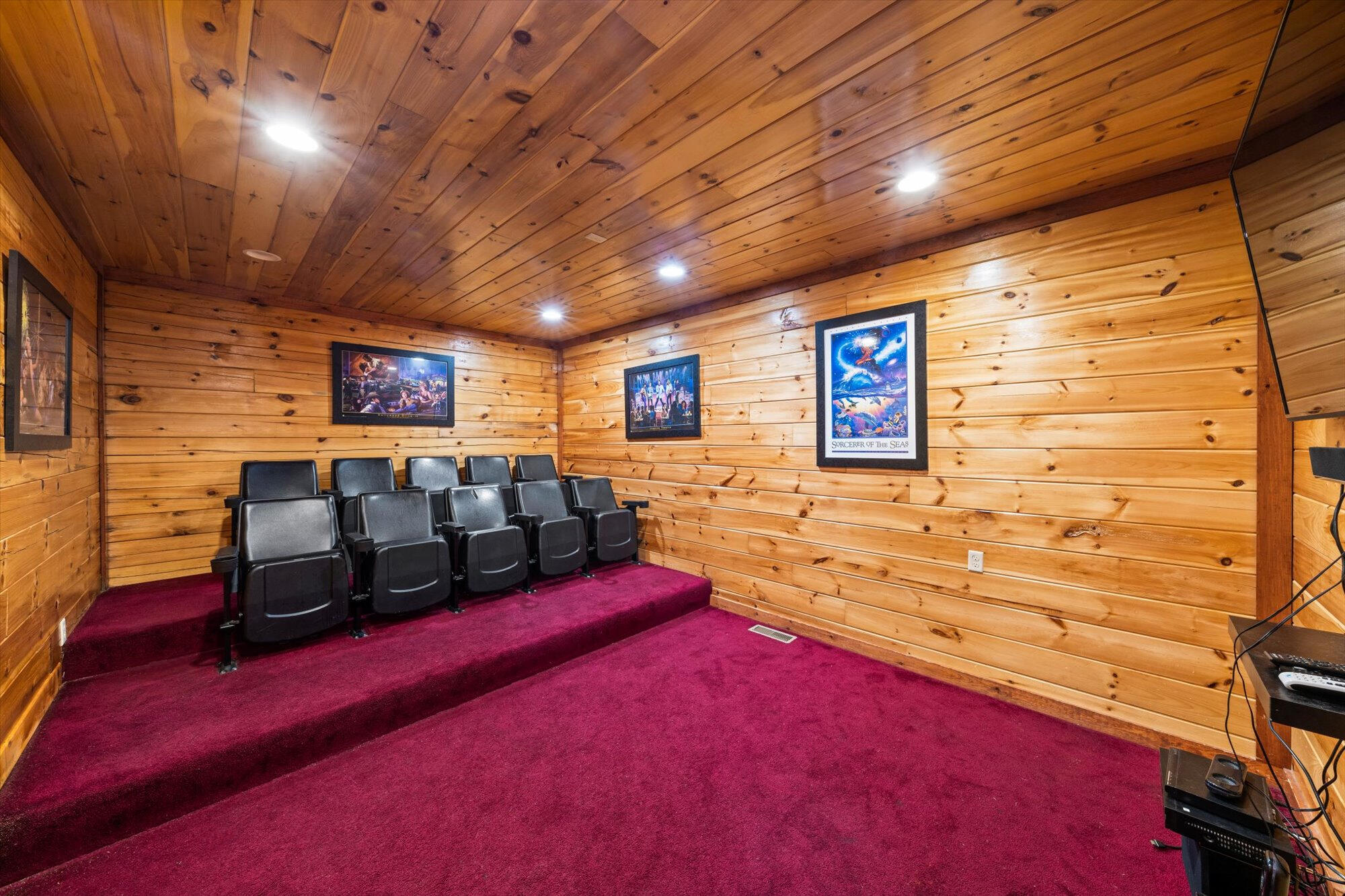 953 Black Bear Cub Way