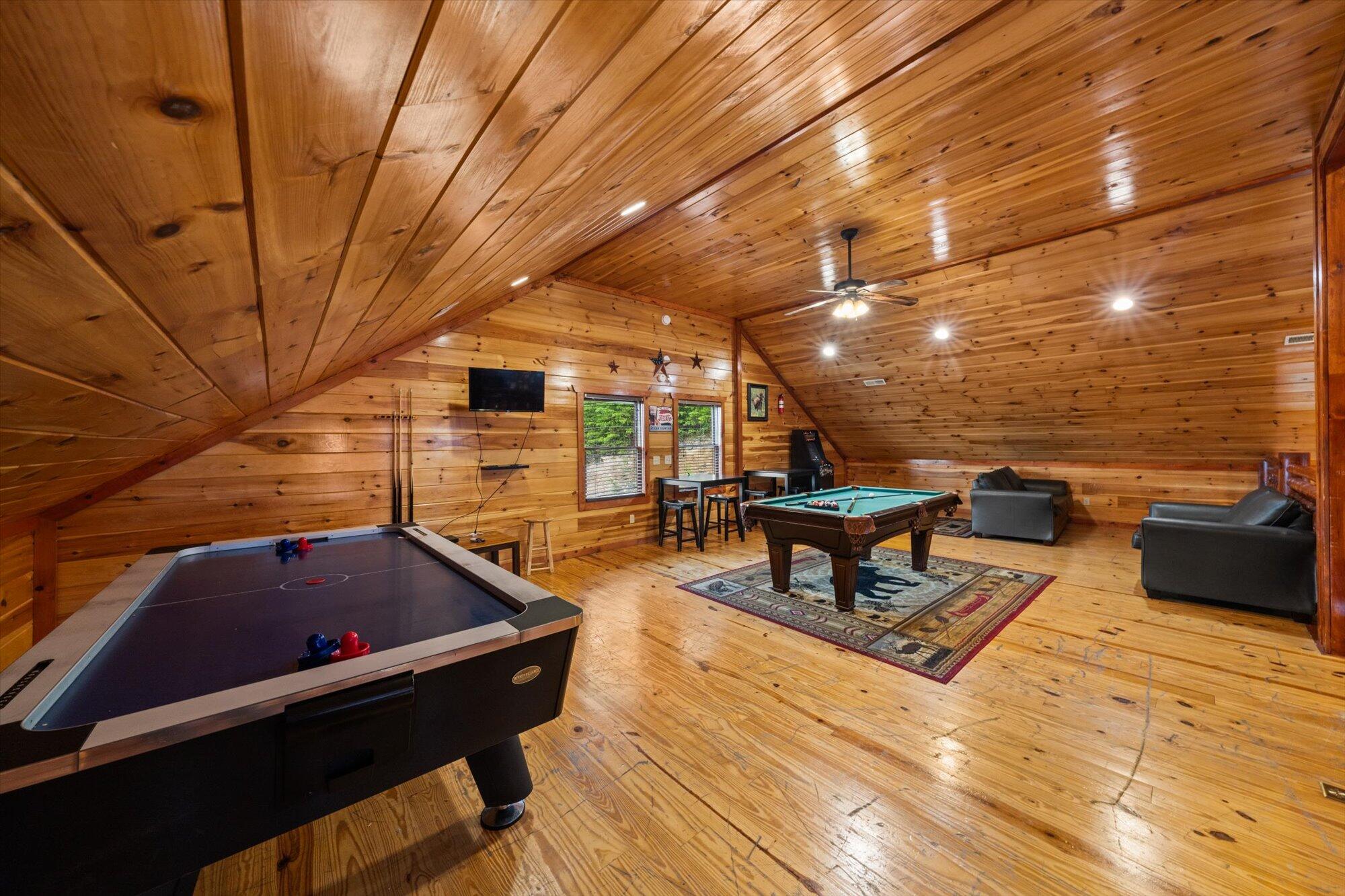 953 Black Bear Cub Way