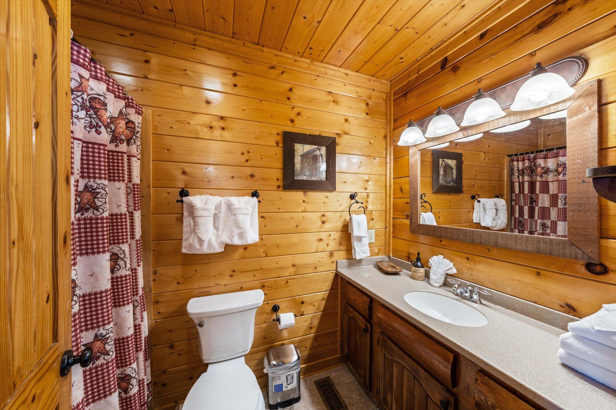 3016 Hickory Lodge Drive