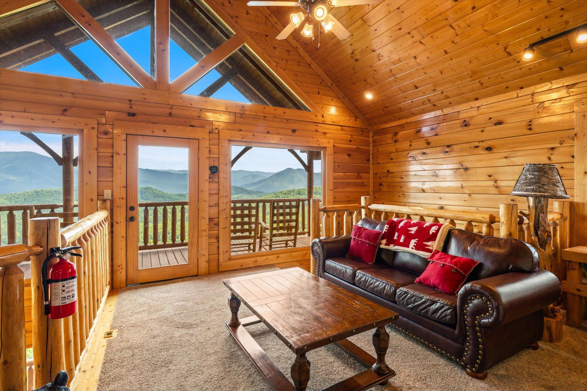 3016 Hickory Lodge Drive