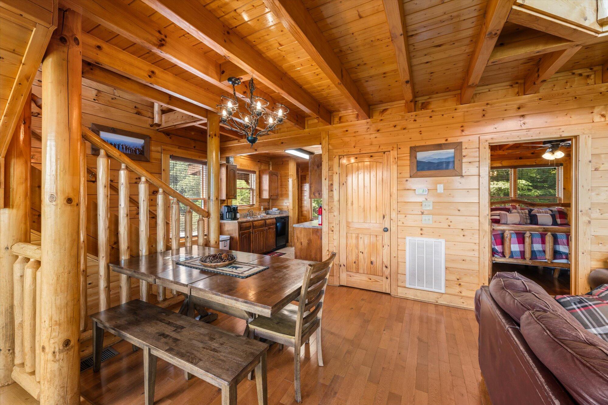 3016 Hickory Lodge Drive