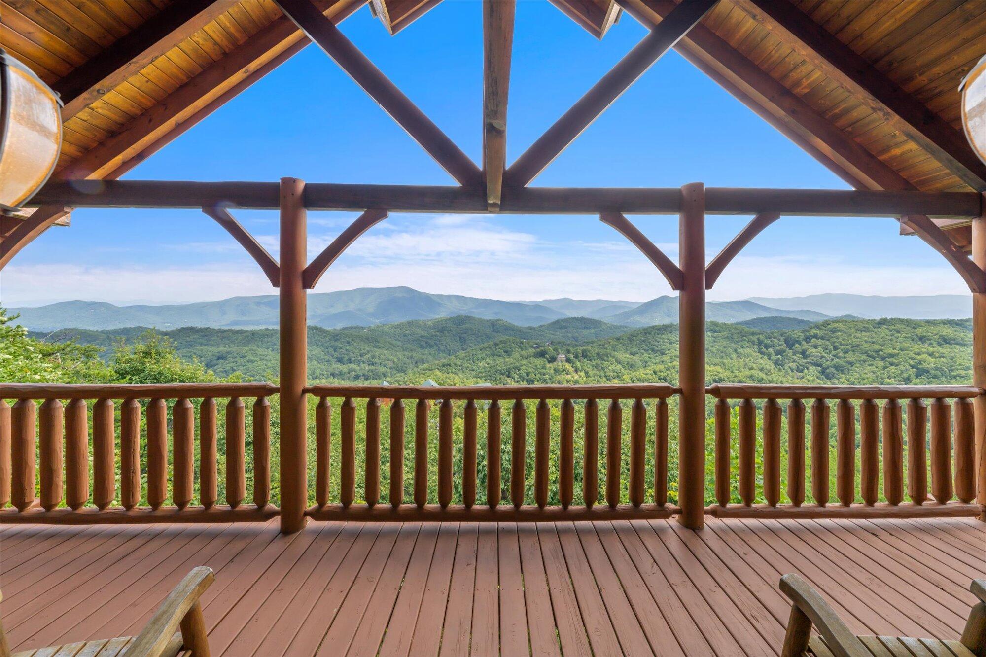 3016 Hickory Lodge Drive