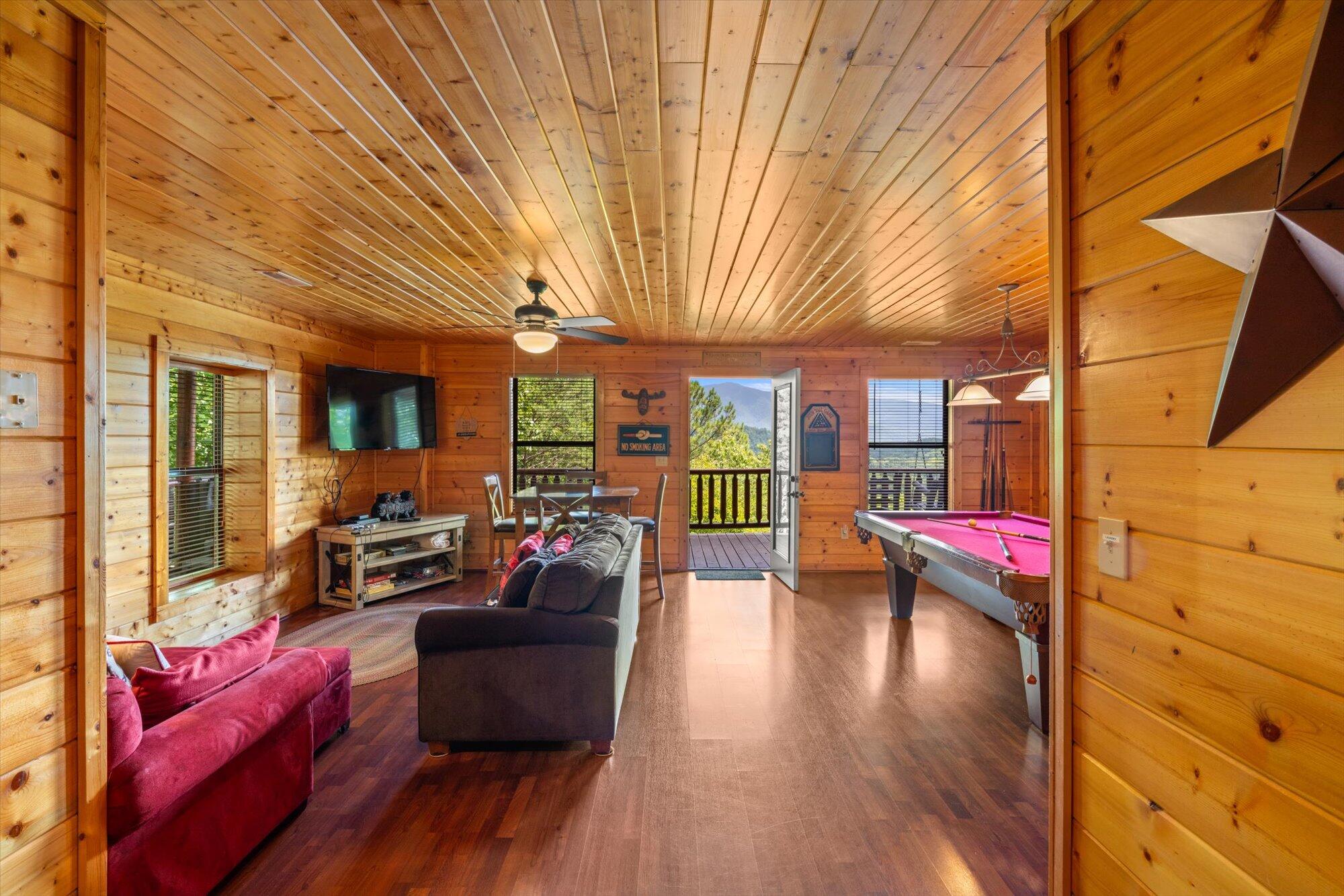 2540 Raccoon Hollow Way