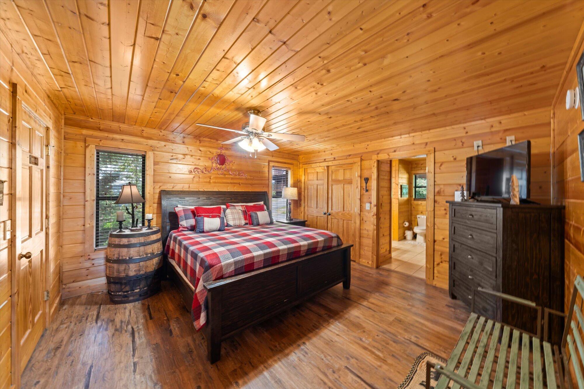 2540 Raccoon Hollow Way