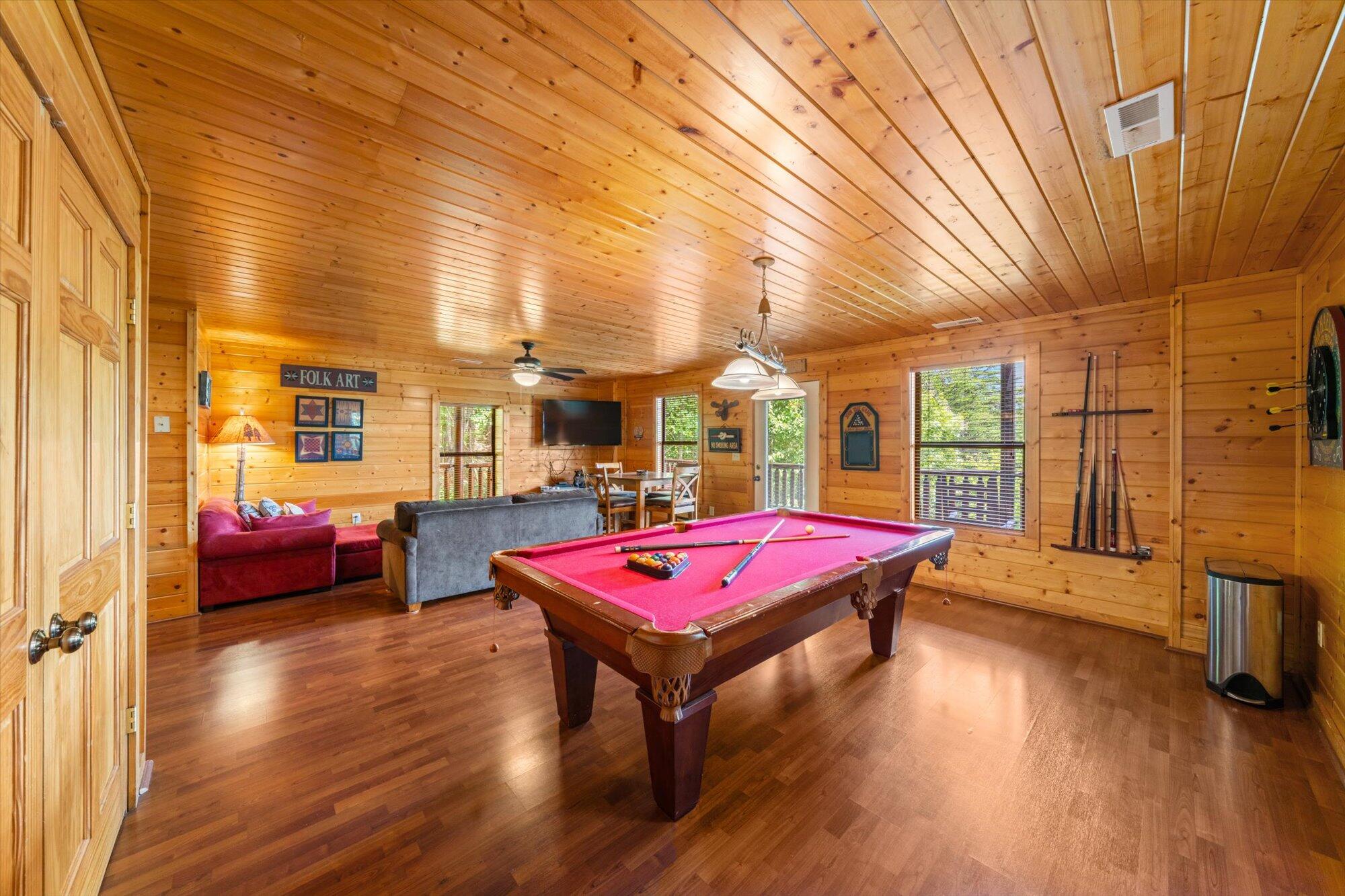 2540 Raccoon Hollow Way